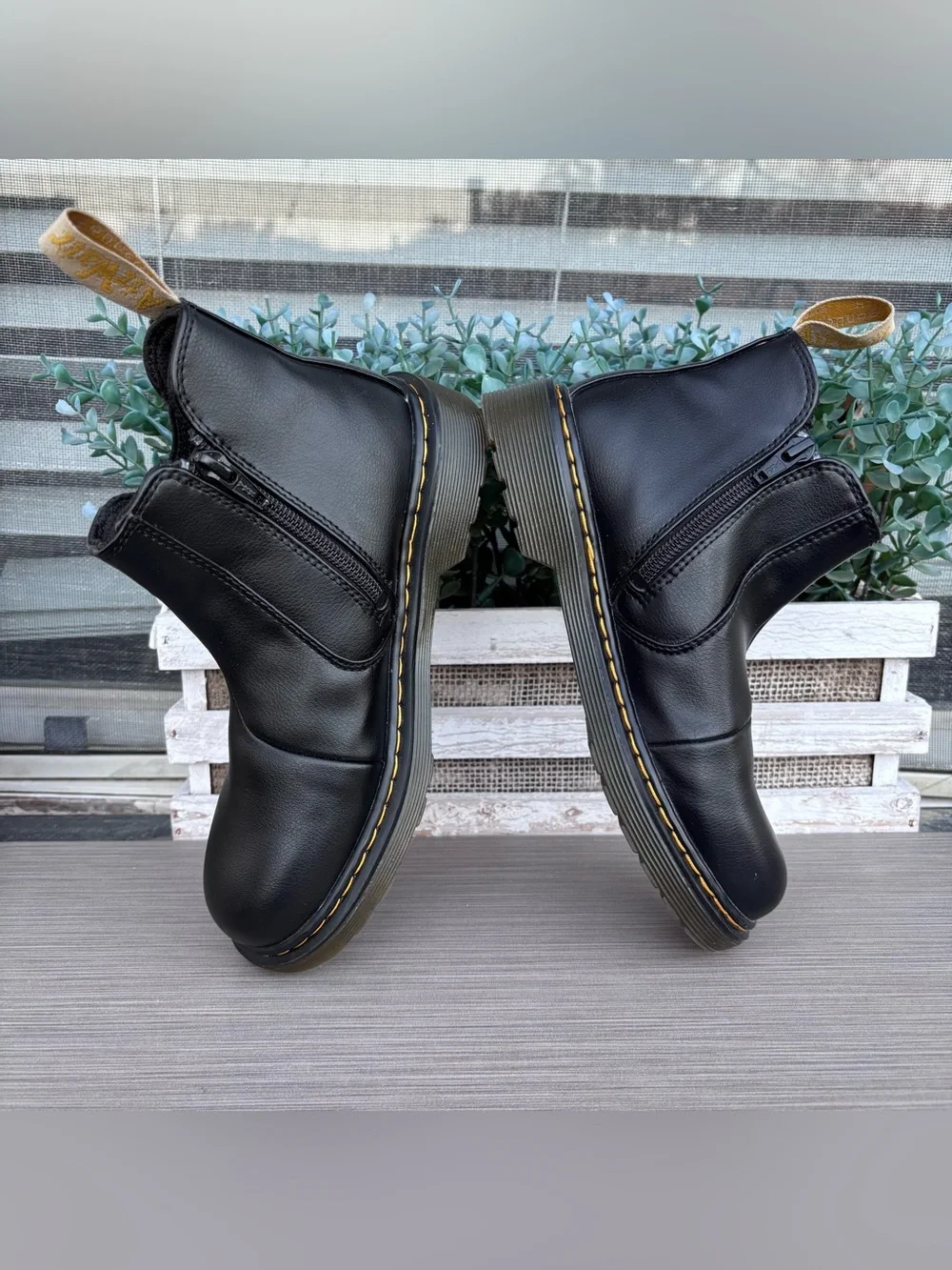 Dr. Martens Junior 2976 Chelsea Boots